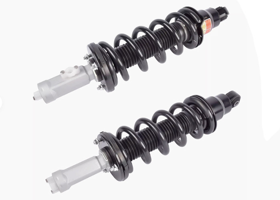 E61011LB7A E61001LB7A 앞 왼쪽 및 오른쪽 수압 충격 흡수기 Nissan Patrol VI Y62 AWD 10-23